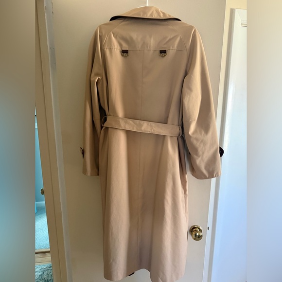 Fully Reversible Aigner Trench Coat Size 16 - Picture 2 of 9